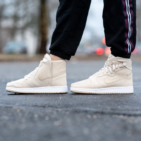 NEW Nike Air Jordan 1 - Picture 5 of 8